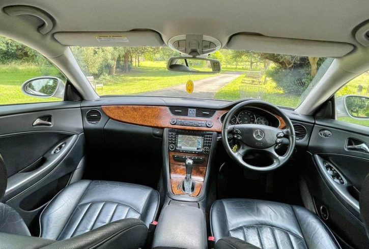 Vand Mercedes-Benz CLS 320Cdi an 2006 in Londra UK