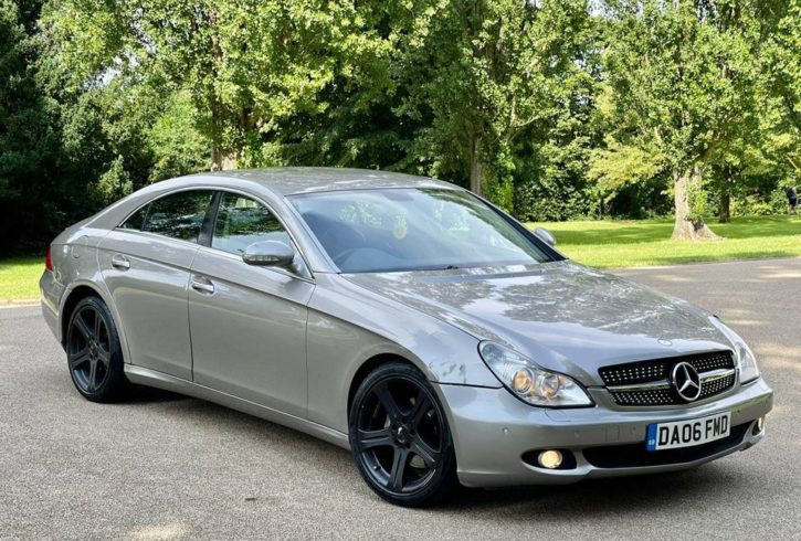 Vand Mercedes-Benz CLS 320Cdi an 2006 in Londra UK