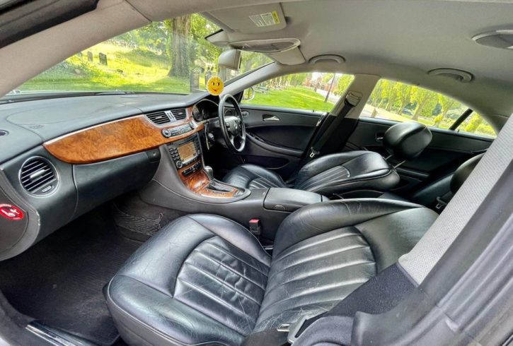 Vand Mercedes-Benz CLS 320Cdi an 2006 in Londra UK