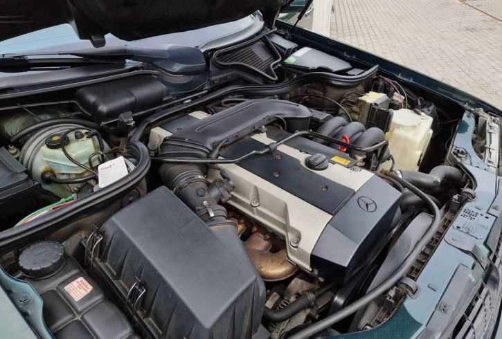 Vand Mercedes Benz E320 Avantgarde W210 in Londra UK