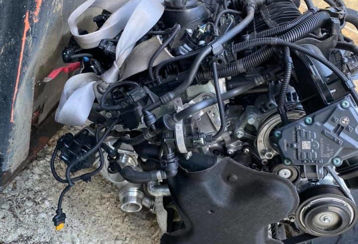 Vand Motor BMW Dezmembrari in Rochester