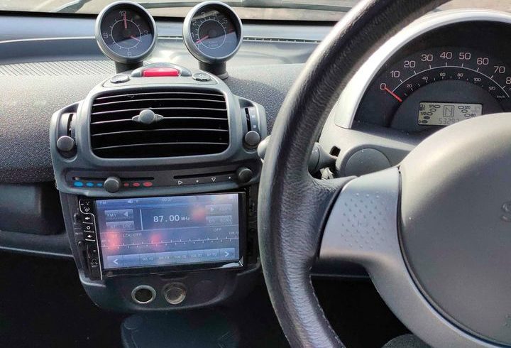 Vand Smart City-Coupe 2005 in Luton UK