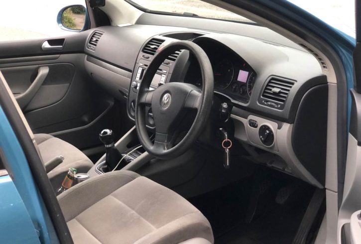 Vand VW Golf 5 1.9 TDI din 2006 in Londra, UK