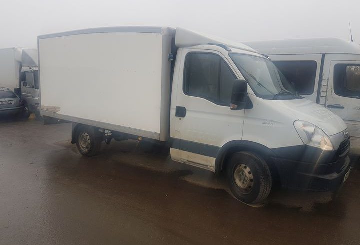 Vand Van Iveco Daily 2013/06 Semi Automatic in Basildon UK