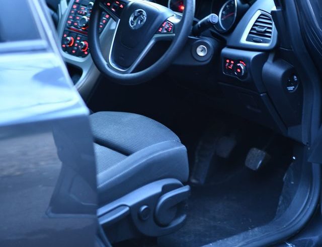 Vand Vauxhall Astra Diesel 2010 in Liverpool UK