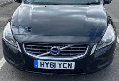 Vand Volvo S60 DriveE 2011 Diesel in Londra UK