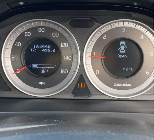 Vand Volvo S60 DriveE 2011 Diesel in Londra UK