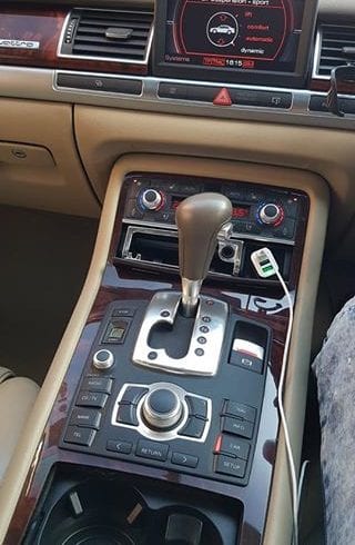 Vand masina Audi A8 4.2TDI 150K Mile in Tamworth UK