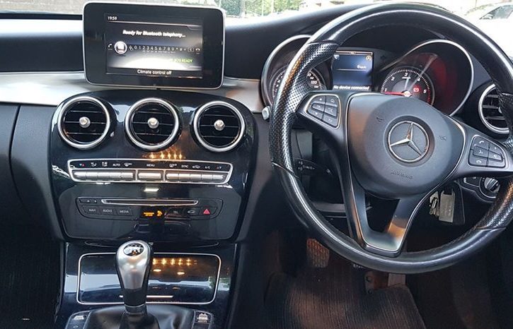 Vand masina Mercedes-Benz C-Class Basildon