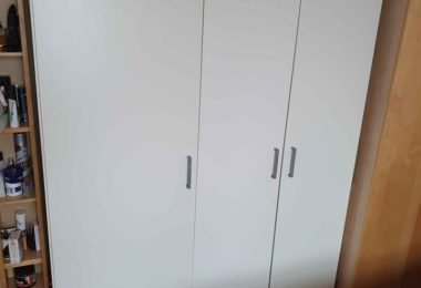 Vand mobila in Finchley Central Londra UK