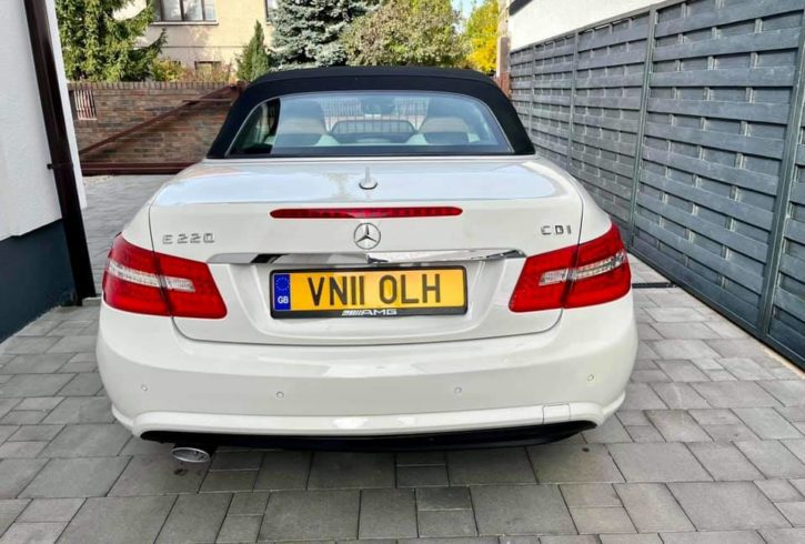 Vanzare Auto 2011 Mercedes Benz W207 Cabriolet in Romford