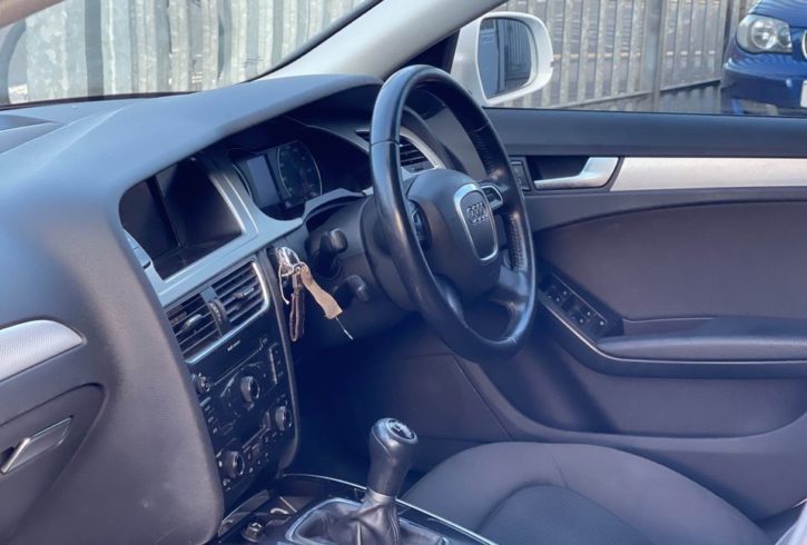 Vanzare Auto Audi A4 Avant 2.0 TDI in Luton UK