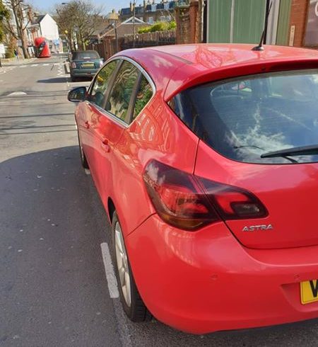 Vand Auto Vauxhall Astra 2009 - Haringey Londra N15
