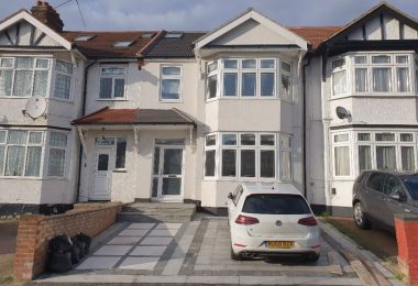 casa cu 5 dormitoare de inchiriat in Redbridge