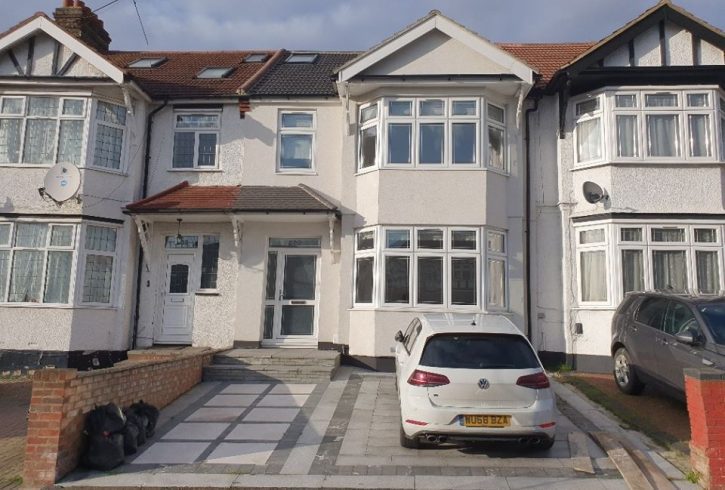 casa cu 5 dormitoare de inchiriat in Redbridge