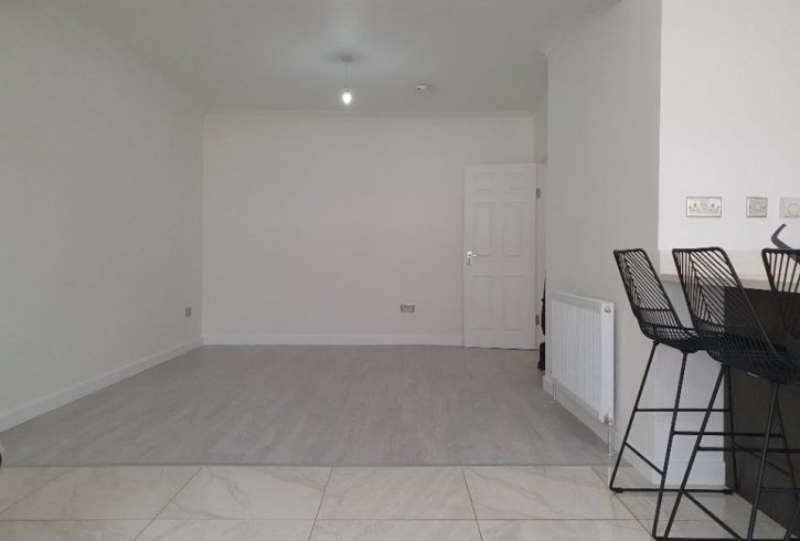 Casa cu 5 dormitoare de inchiriat zona Redbridge - Imagine 7