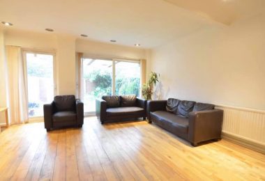 casa de inchiriat 4 camere in HA7