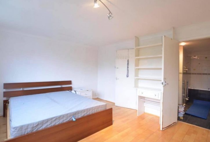 Chirie casa 4 camere in Stanmore - Imagine 2