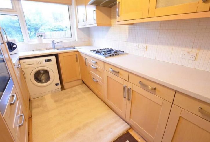 casa de inchiriat 4 camere in HA7