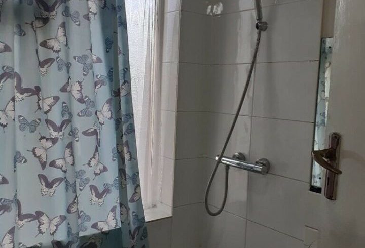 Chirie casa spatioasa cu 3/4 camere situata in zona Queensbury - Imagine 6 Chirie casa spatioasa cu 3/4 camere situata in zona Queensbury - Imagine 6