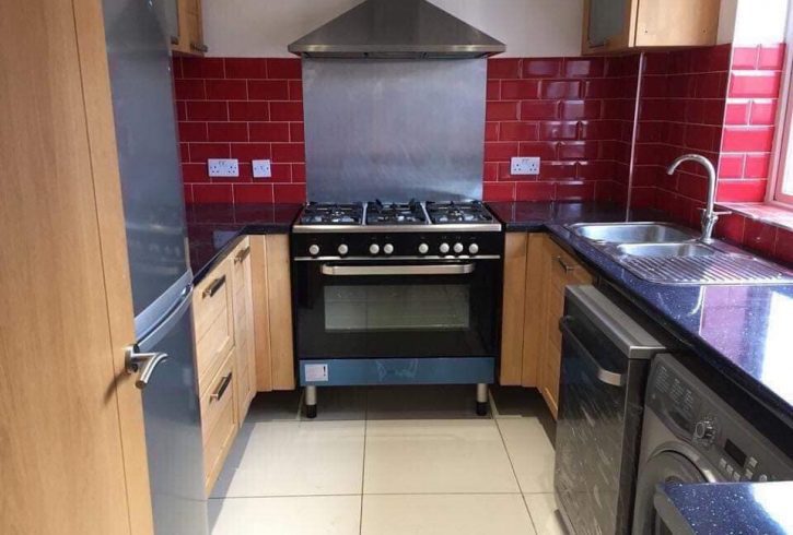 chirie camera dubla Canning Town