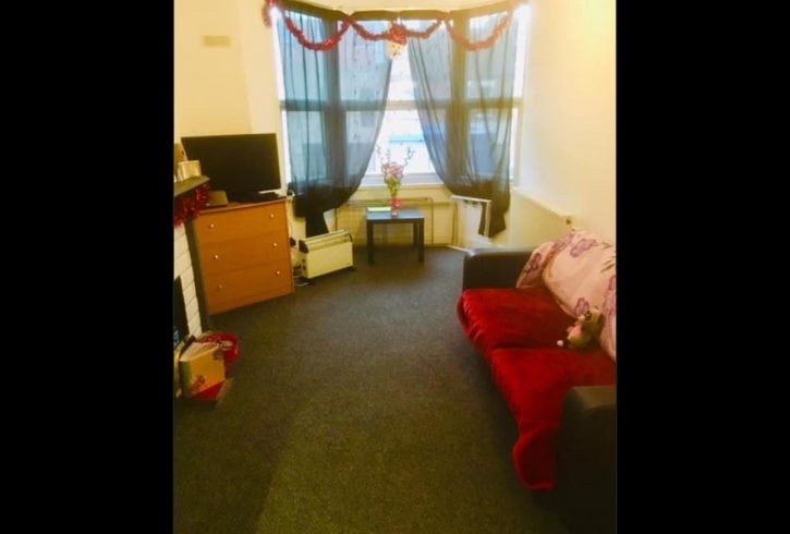 Inchiriem Doua Camere Single in Plaistow UK - Imagine 5