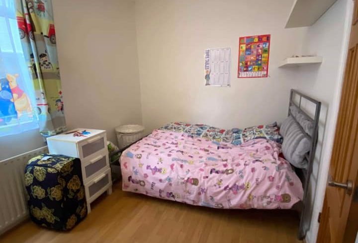 chirie casa 5 camere in HA8 chirie casa 5 camere in HA8