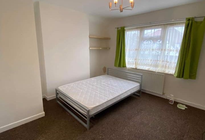 chirie casa 5 camere in HA8 chirie casa 5 camere in HA8