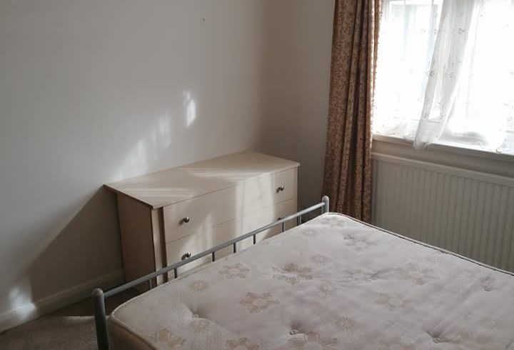 inchiriere camera double Preston Road