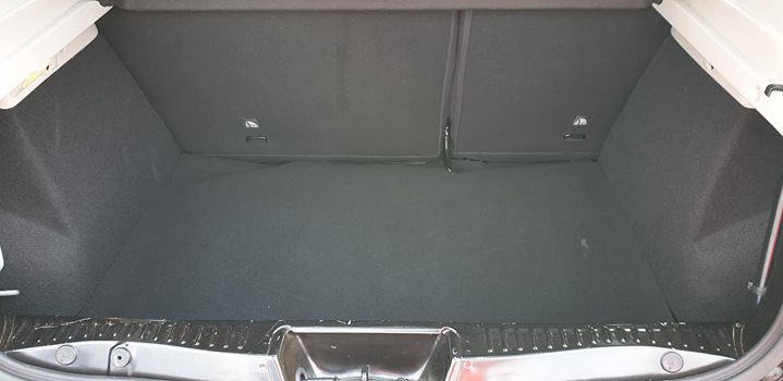 Vand masina Dacia Sandero 2018 1.0 Petrol 4700 Mile Harrow UK